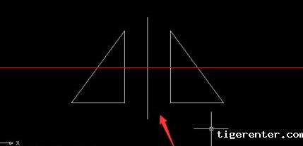 CAD如何使用镜像功能